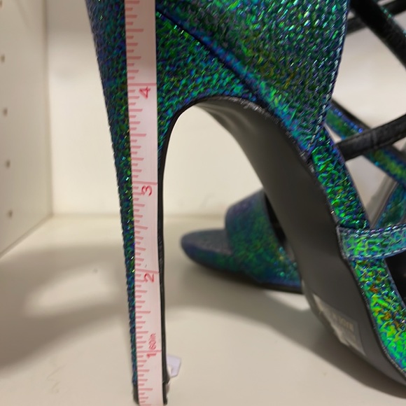 SOLD - Picture 8 of 8